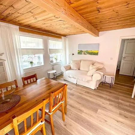 Seute Huus Eg Klein *